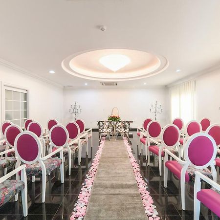 Hotel Florenca Luanda Ngoại thất bức ảnh