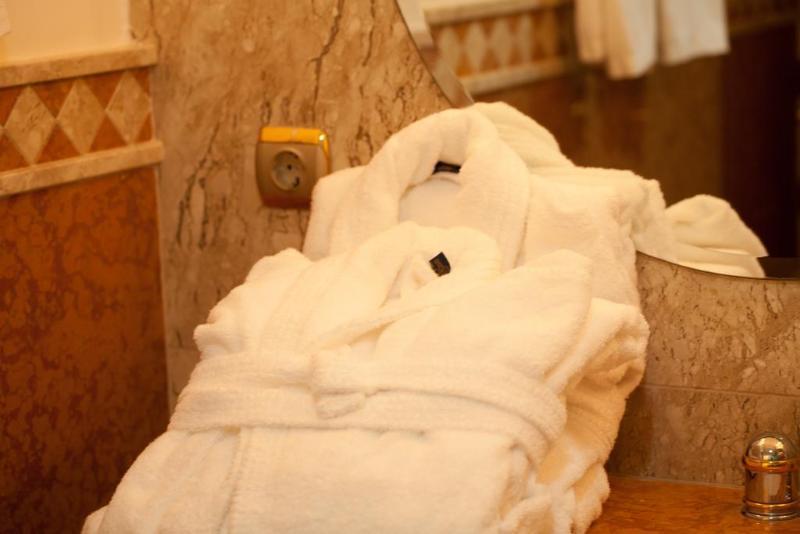 Hotel Florenca Luanda Ngoại thất bức ảnh
