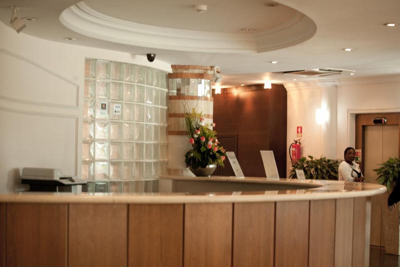 Hotel Florenca Luanda Ngoại thất bức ảnh