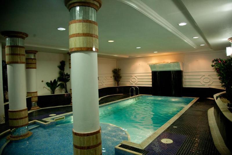 Hotel Florenca Luanda Ngoại thất bức ảnh