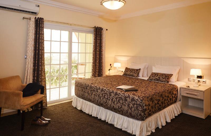 Hotel Florenca Luanda Ngoại thất bức ảnh