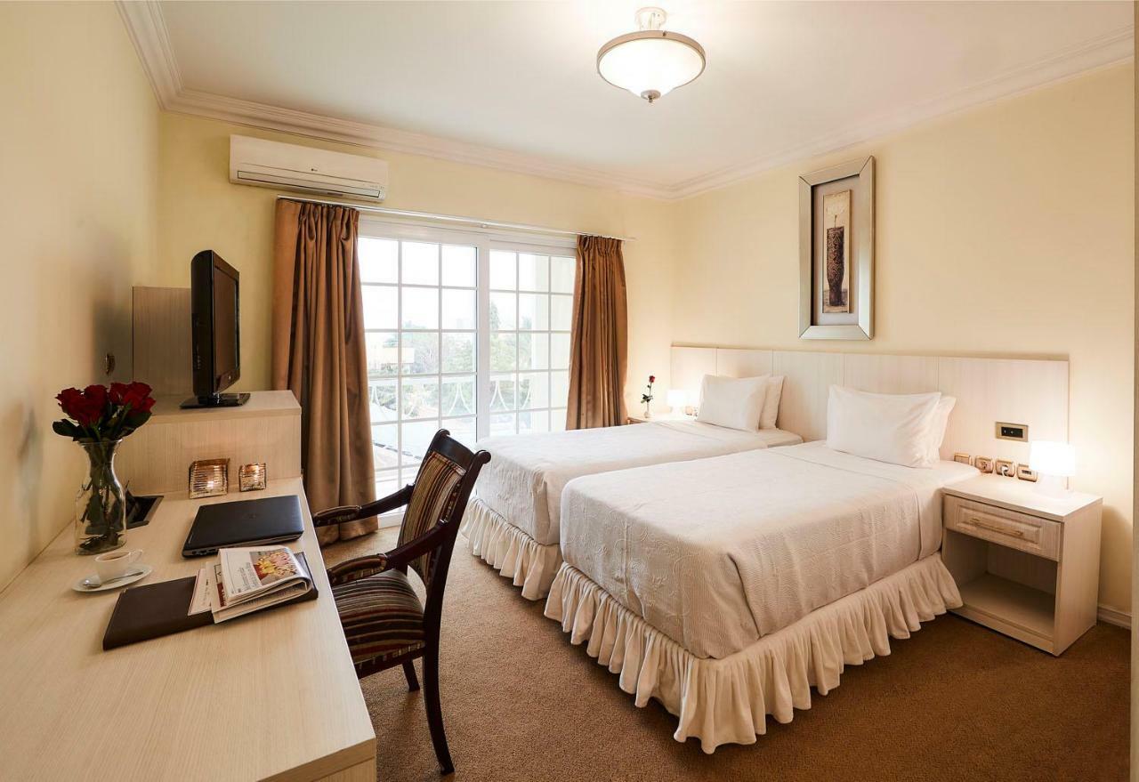 Hotel Florenca Luanda Ngoại thất bức ảnh